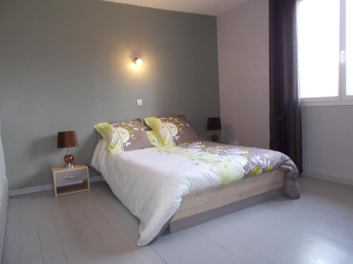 Lou Malinbouzat Villa Brignac-la-Plaine Екстериор снимка